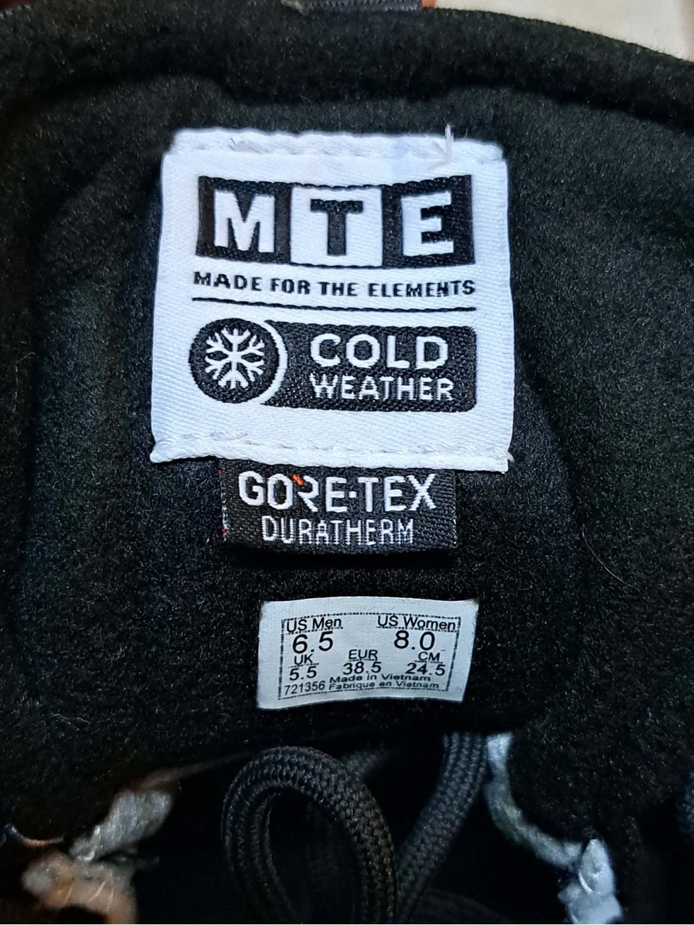 Vans Sk8-Hi GORE-TEX Insulated Shoe - Triple Black